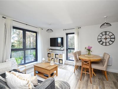 Open Plan Living/Kitchen